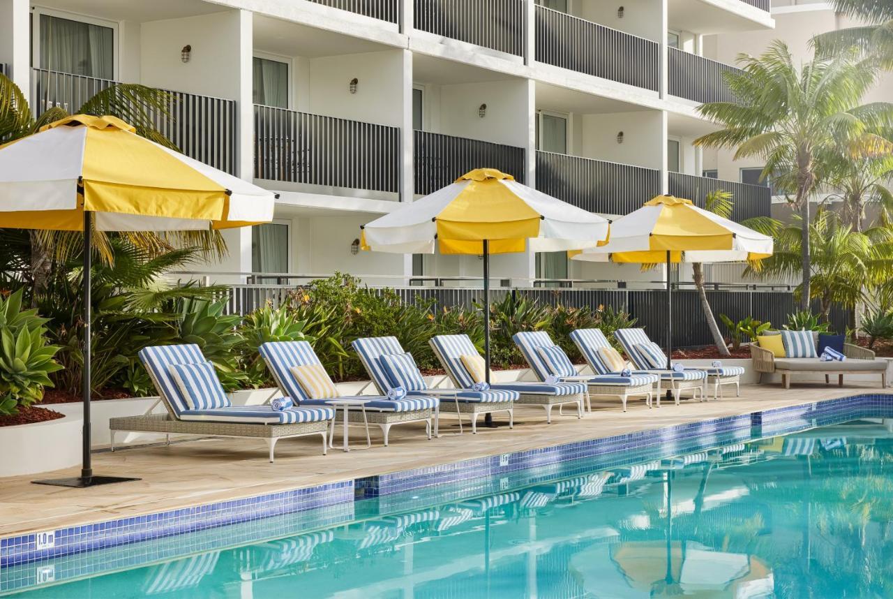 The Beachcomber Hotel & Resort, Ascend Hotel Collection Тукли Екстериор снимка The pool at The Standard, East Village